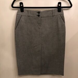 Bebe grey pencil skirt with cinched back detail